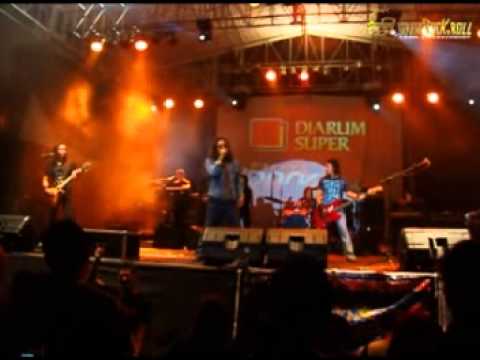 Powerslaves - Find Our Love Again ( Live in Pati Jateng )
