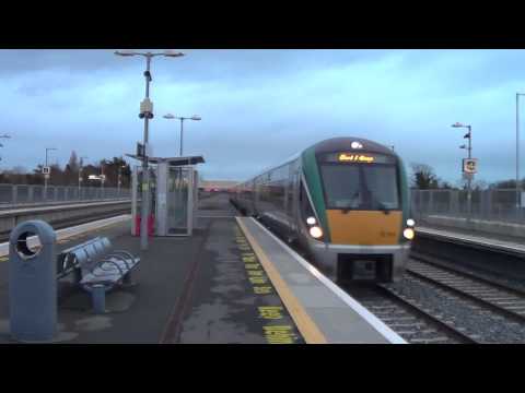 Irish Rail 22000 DMU 22005 + 22023 pass Clondalkin/Fonthill on the slow for Waterford