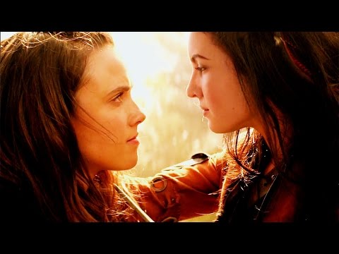 Amberle and Eretria | Haunted