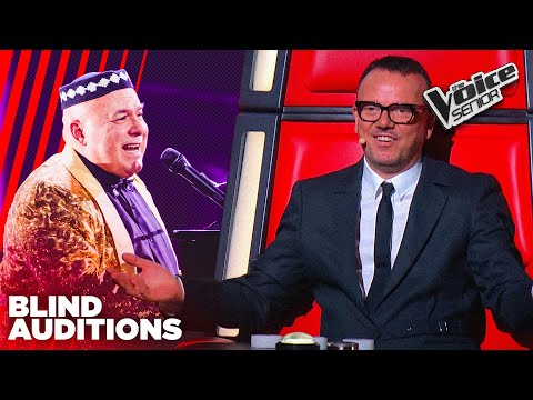 Il pianista Larry con “Buonasera Signorina” di Fred Buscaglione | The Voice Senior | Blind Auditions
