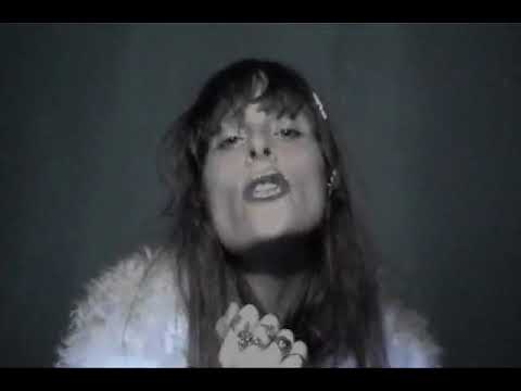 LA VAMPIRES feat. MATRIX METALS - "MAKE ME OVER" (Official Video)