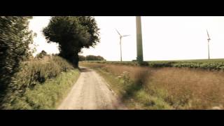 Feder im Wind Music Video
