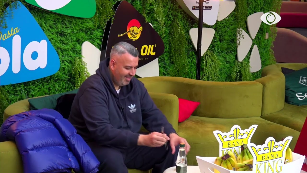 Tek bananet e ke vendin se ke nostalgji për…/ Luizi i drejtohet Rogertit