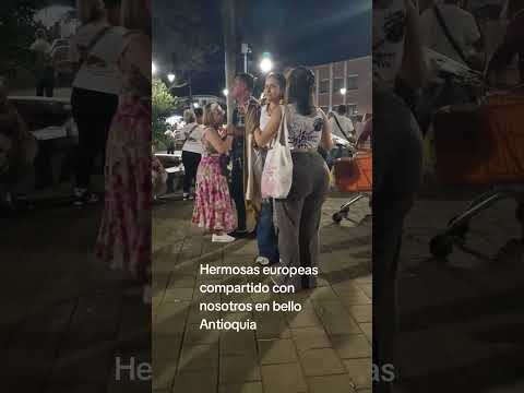 Europeas en bello Antioquia #valluvanadan #huapangosperros #patang #baile