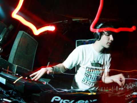 Netsky Essential Mix 10-09-2010