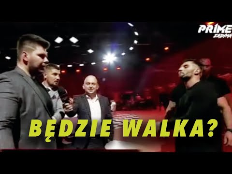 Adrian Cios atakuje Hecmana na konferencji Prime Show MMA