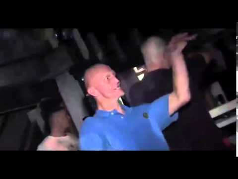 Crazy guy on MDMA dance (HQ)