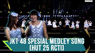 Download lagu JKT48 - Medley Song (Gingham Check, Baby Baby, Flying Get, Namida Suprise) [HUT 25 RCTI] mp3