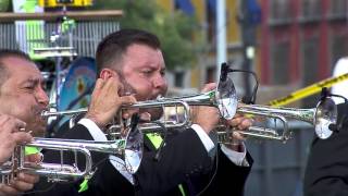 La Original Banda El Limón / Nos estorbó la ropa ZOCALO