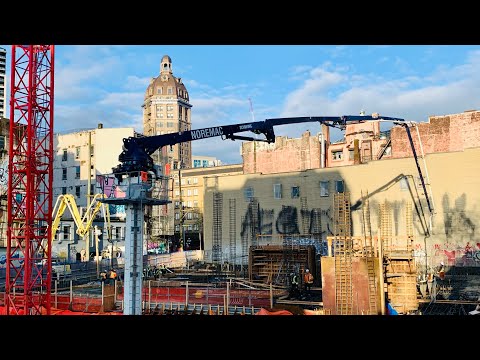 Über 600 Kubikmeter Beton gegossen mit einem Schwing-Verteilermast.