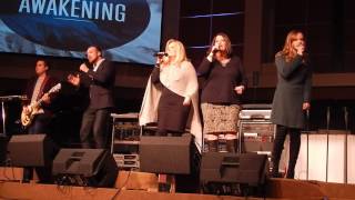 Karen Peck & New River sing Calling