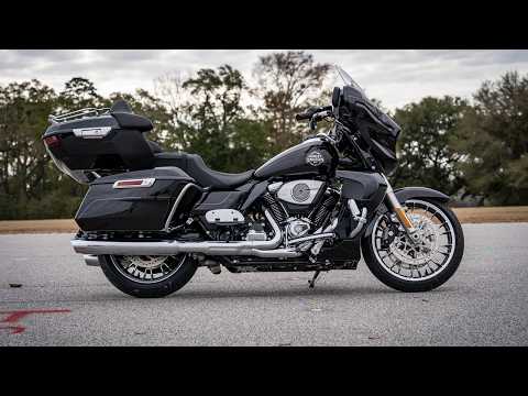 2026 Harley-Davidson® Street Glide Limited FLHXL