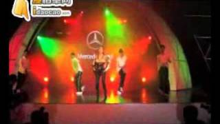 CoCo Lee performance dance medley for &quot;Mercedes-Benz&quot;