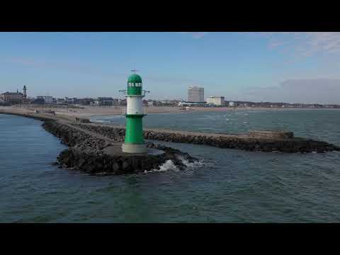 Und über uns der Himmel