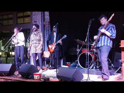 Funk/Blues at Bourbon St. New Orleans