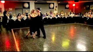 Facundo de la Cruz y Florencia Blanco bailan en MILONGA EN ROJO - VALS