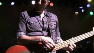 L.A. Guns (Tracii Guns & Dilana) Bass Solo by Eric Grossman - Jaxx - 11-12-11