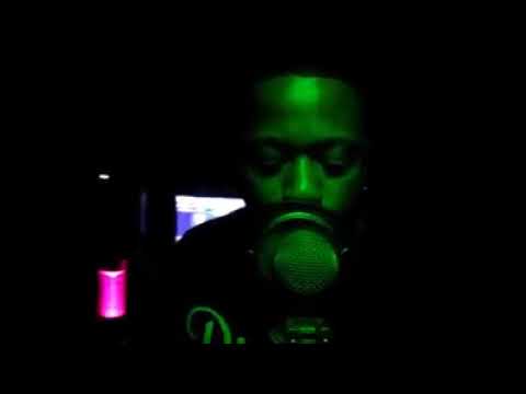Mic Maze- FREESTYLE IN THE HOLE WITH DJ Racks