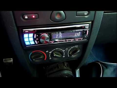 comment demonter autoradio clio 2