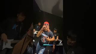 Download lagu Ojo di bandingke rock metal mp3