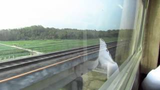 Download lagu Pemandangan dari dalam Kereta Api Argo Wilis saat melintas daerah Kalimenur mp3