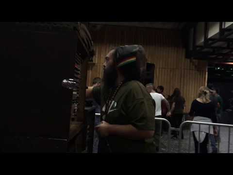 JAH MASSIVE (swe) - Last Massive Dub 'round 11 @ worm 031118