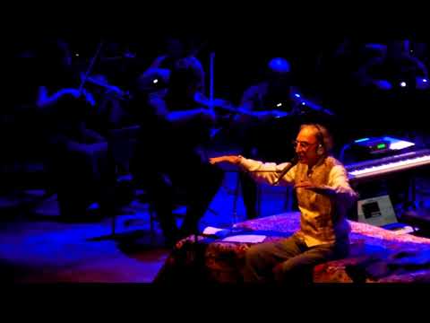Franco Battiato, toccante esecuzione de L'ombra della luce, al Vittoriale degli Italiani, nel 2015