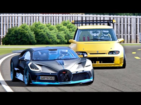 Bugatti Divo vs Renault Espace F1 - Top Gear Track