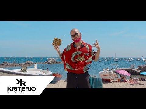 Perro Primo - De La Cama A La Pared (Prod. DT.Bilardo)