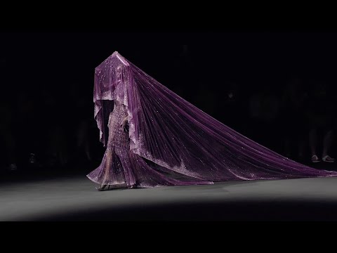 ROBERT WUN FW25 Couture - "Becoming"