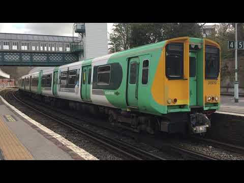 Class 313 departing Lewes - 10/4/2022