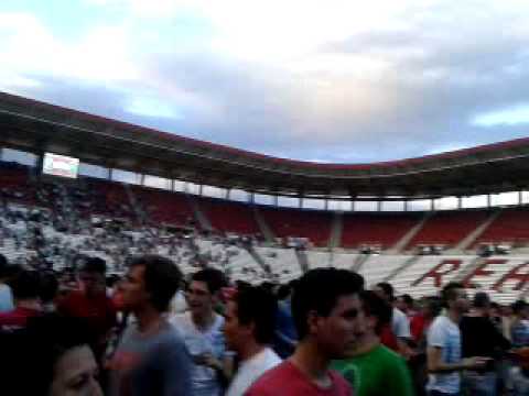 Acciari a volandas en nueva condomina