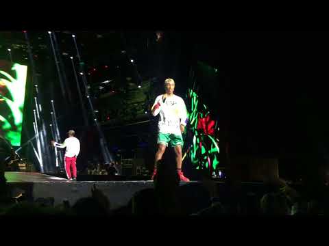 N*E*R*D - Apeshit (Ostrava; 2018/07/18)