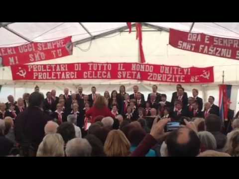 Na juriš - Tržaški partizanski pevski zbor Pinko Tomažič/ Coro partigiano triestino Pinko Tomažič P