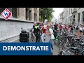 Confrontatie tussen politie en demonstranten in centrum Den Haag - OMROEP WEST
