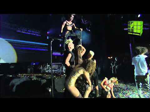 Music Channel - Corina - No Sleepin & Funky Monkey (Performed @ RMA 2011)