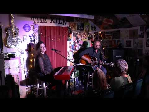 Robert Vincent Live at The Kiln with Anna Corcoran