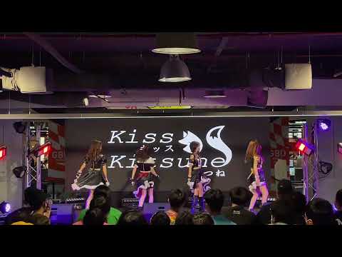 IMG 0067 Kiss Kitsune   [Full Stage ] -  Niji no Sora 🌈  @ Union Mall