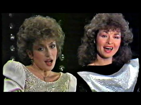 Duet INEDIT: Angela Similea și Corina Chiriac - A opta minune a lumii | Muzica: Marius Țeicu