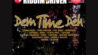 Elephant Man - Gal Bruk ( Dem Time Deh Riddim 2006 )