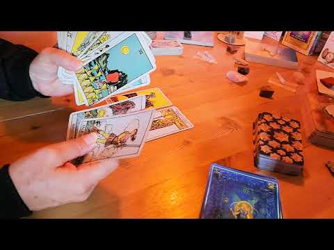 31.08.23....Vollmond in Fische....Liebevolle Worte haben die Kraft, Leben zu verändern, auch deines.