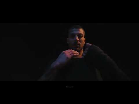 365 Days : Nacho and Laura kiss scene  "Make love with me"