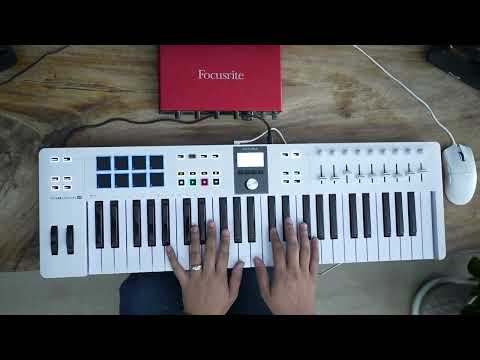 Arturia KeyLab Essential 49 MK3 Midi Controller - 101 Soundscape