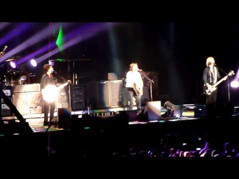 Vídeo All Together Now