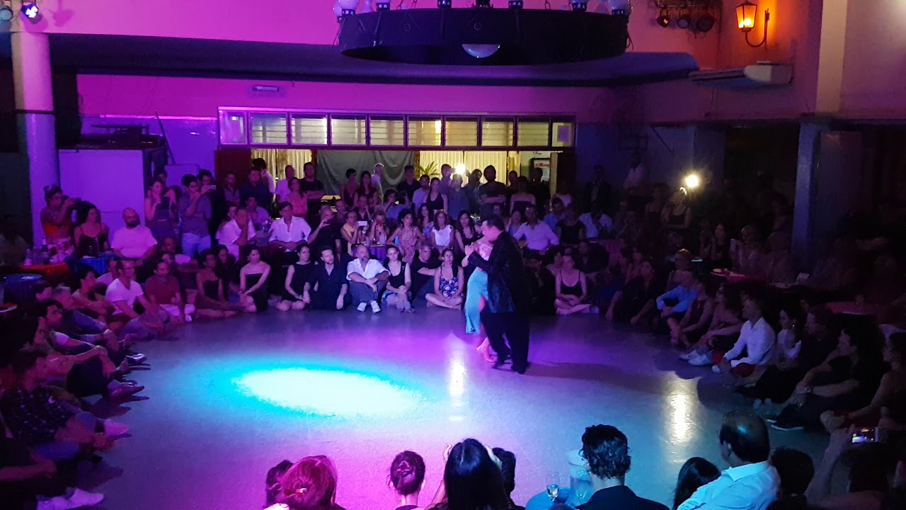 MARIANO "CHICHO" FRÚMBOLI y MOIRA CASTELLANO en Viva La Pepa Milonga (2/3)