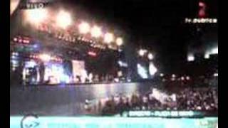 LA NUEVA LUNA en plaza de mayo (santino_lanueva@hot...)