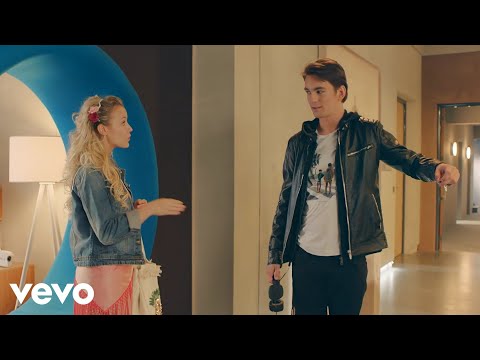 Can Canseven - She's Gone (Casbo Remix) (From "Find Me In Paris"/Official Lyrics Video)