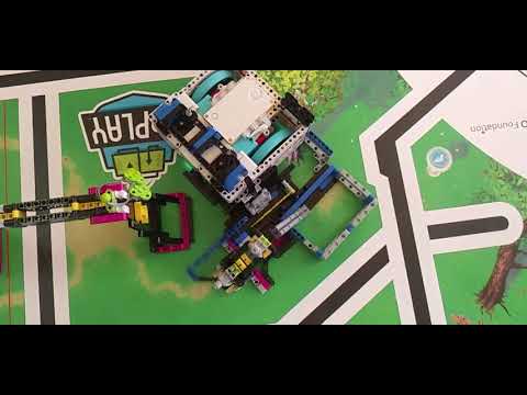 FIRST LEGO League Challenge RePLAY M03 Slide