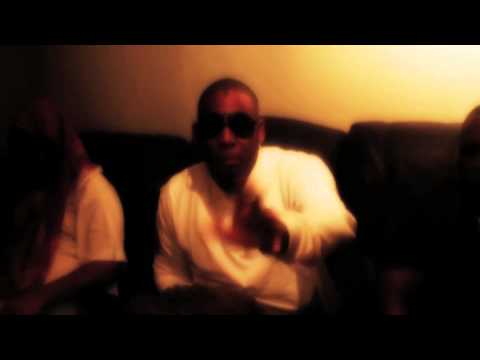 COLOURS, BABZ (SQUEEZE 4 P$$) & CHUNKS CYPHER ArrRRDDD {SUBSCRIBE NOW]