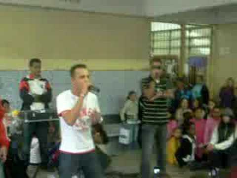 LÁH FAMILYAH-"EU NÃO TE QUERO"